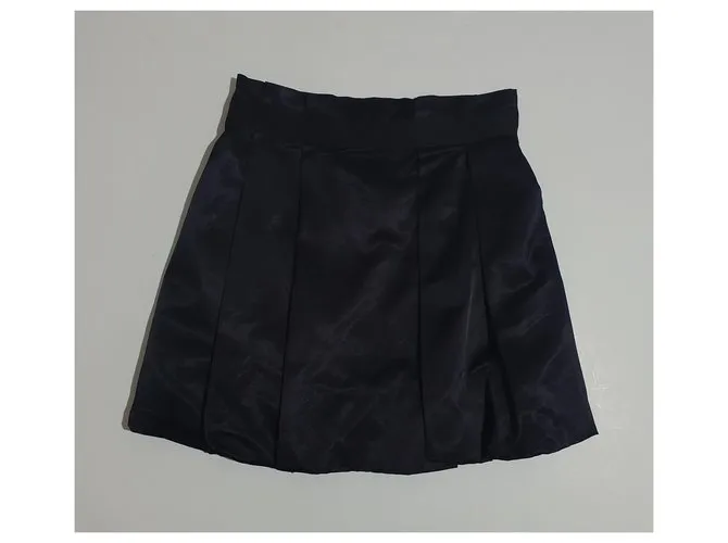 Club Monaco Afueras Negro 